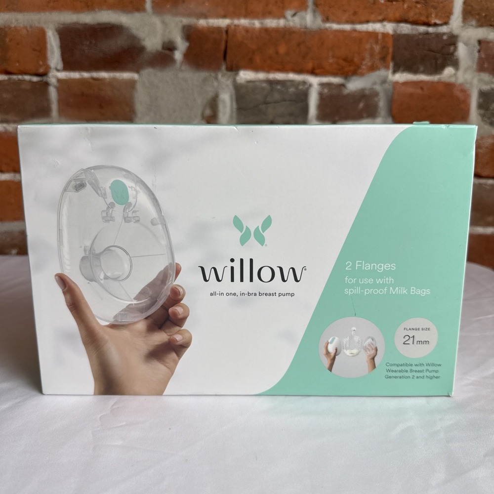 NEW WILLOW BREAST PUMP 2 FLANGES SIZE 21MM USE W/SPILL PROOF BAGS